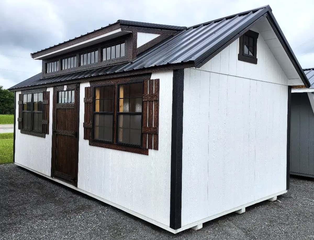 10x20 Mission Building with LP SilverTech Siding