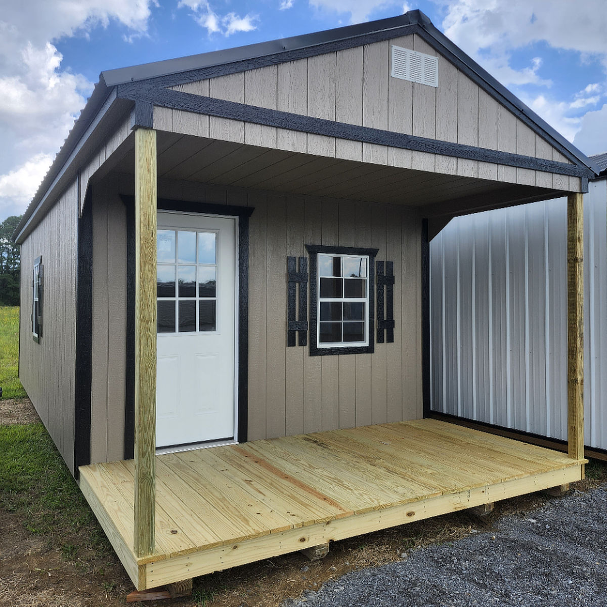 12x28 cabin with covered porch - Image 1