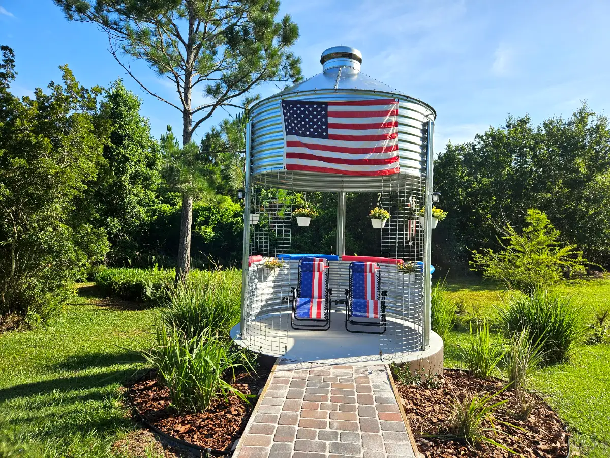 9-Foot Grain Bin Gazebo Delivered to Sebring, Florida gallery image 1